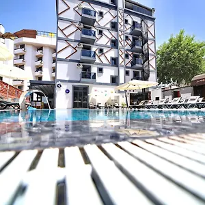 2* Otel My